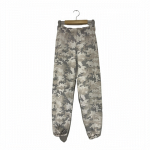 𝅺LAZYPANTS GREY CAMO SWEATPANTS